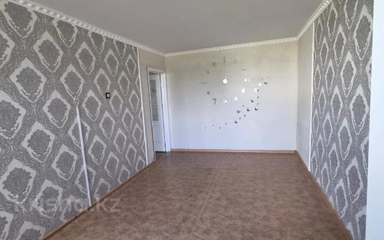2-бөлмелі пәтер · 52 м² · 8/9 қабат, Юго-Восток ш/а., Сатыбалдина 10, бағасы: 17.7 млн ₸ в Караганде, Казыбек би р-н — фото 2