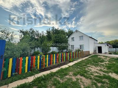 Жеке үй · 5 бөлме · 140 м², Зачаганск пгт ш/а., Азербайджанская 54, бағасы: 28 млн ₸ в Уральске, мкр. Зачаганск пгт