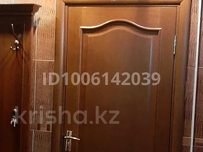 4-комнатная квартира · 80 м² · 2/5 этаж, Рустембекова 3/15 за 29 млн 〒 в Талдыкоргане