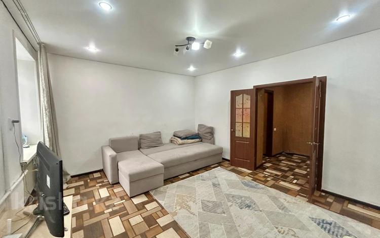 2-комнатная квартира · 58.2 м² · 2/2 этаж, мкр Новый Город, Ул.Мустафина за 16.5 млн ₸ в Караганде, Казыбек би р-н — фото 2