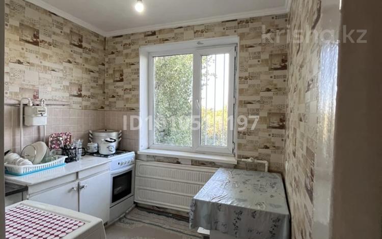 1-комнатная квартира · 31 м² · 5/5 этаж, мкр Самал 49 за 8.8 млн ₸ в Таразе — фото 2