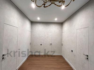 Продажа квартир в Алматы: 4-комнатная квартира · 143 м² · 10/14 этаж, Жамбыла 211 — жамбыла-айманова за 140 млн 〒 4-комнатная квартира · 143 м² · 10/14 этаж, Жамбыла 211 — жамбыла-айманова за 140 млн 〒 в Алматы, Алмалинский р-н
