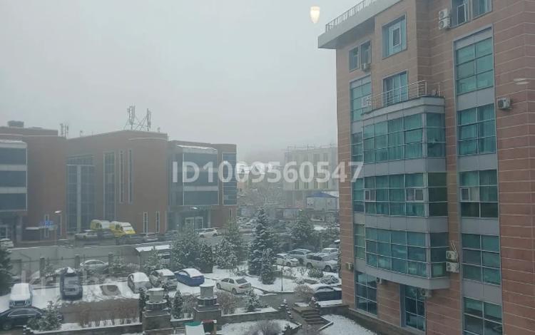 3-бөлмелі пәтер · 118 м² · 4/7 қабат, Жамакаева 254/2, бағасы: ~ 147.4 млн ₸ в Алматы, Медеуский р-н — фото 45