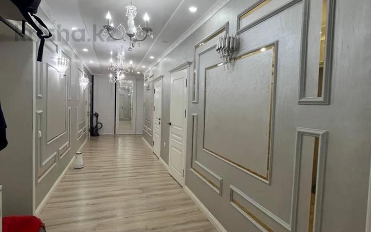 4-комнатная квартира · 116 м² · 1/5 этаж, 34-й мкр 6 за 37.5 млн ₸ в Актау — фото 2