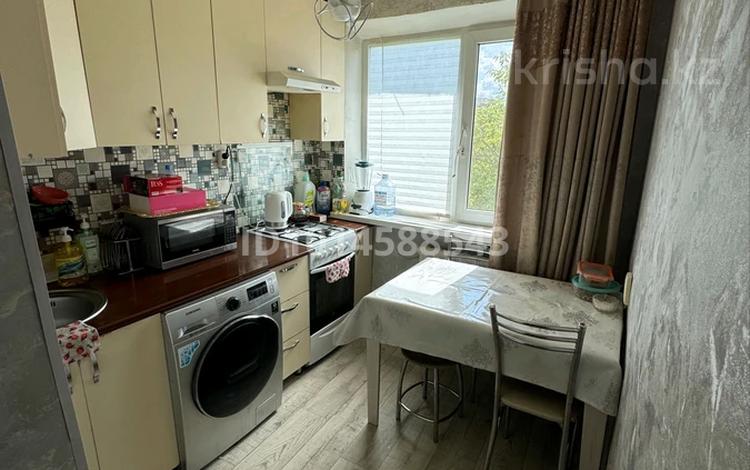 3-комнатная квартира · 61 м² · 5/5 этаж, Муканова 14/2 за 250 000 ₸ в Караганде, Казыбек би р-н — фото 16