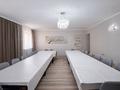Жеке үй · 7 бөлме · 340 м², Талаптана Ахмеджана 14/1, бағасы: 140 000 ₸ в Усть-Каменогорске, Меновное — фото 7