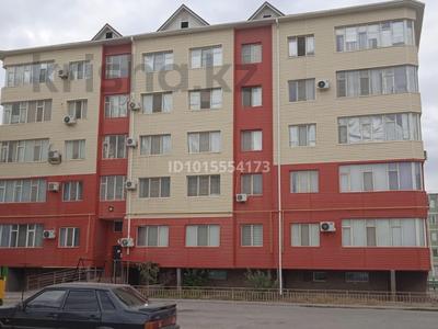 3-комнатная квартира · 80 м² · 1/5 этаж, Зейнулла Шукурова 98А — Мкр за 180 000 ₸ в 