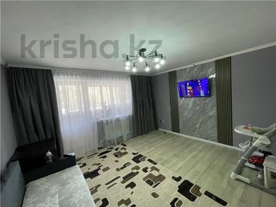 2-бөлмелі пәтер · 56.2 м² · 2/5 қабат, Майкудук, 14й микрорайон, бағасы: 16.5 млн ₸ в Караганде, Алихана Бокейханова р-н