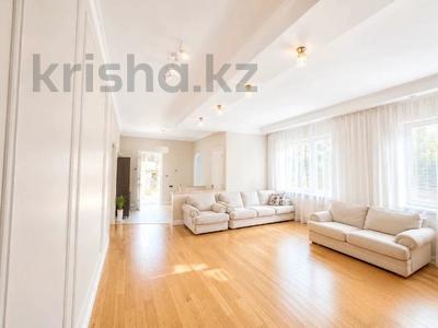 Жеке үй · 5 бөлме · 240 м² · 15 жүзд., Сапарлы жол 163, бағасы: 179.9 млн ₸ в Алматы, Бостандыкский р-н