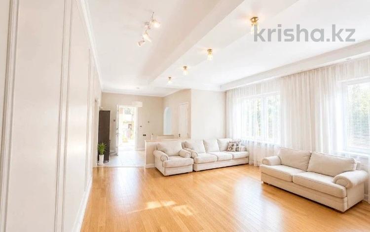 Жеке үй · 5 бөлме · 240 м² · 15 жүзд., Сапарлы жол 163, бағасы: 179.9 млн ₸ в Алматы, Бостандыкский р-н — фото 2