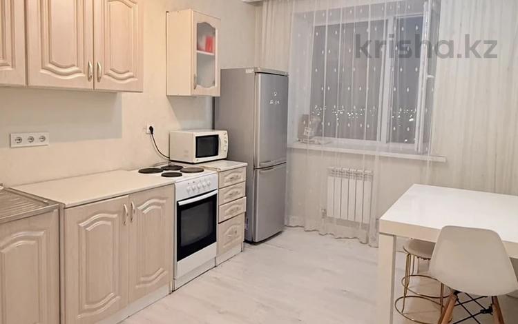 1-бөлмелі пәтер · 38 м² · 4/10 қабат, Ауэзова 189 Е, бағасы: 100 000 ₸ в Кокшетау — фото 2
