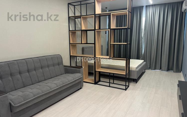 1-комнатная квартира · 50 м² · 8/12 этаж · помесячно, Сейфуллина 416 — Макатаева за 450 000 〒 в Алматы, Алмалинский р-н — фото 2