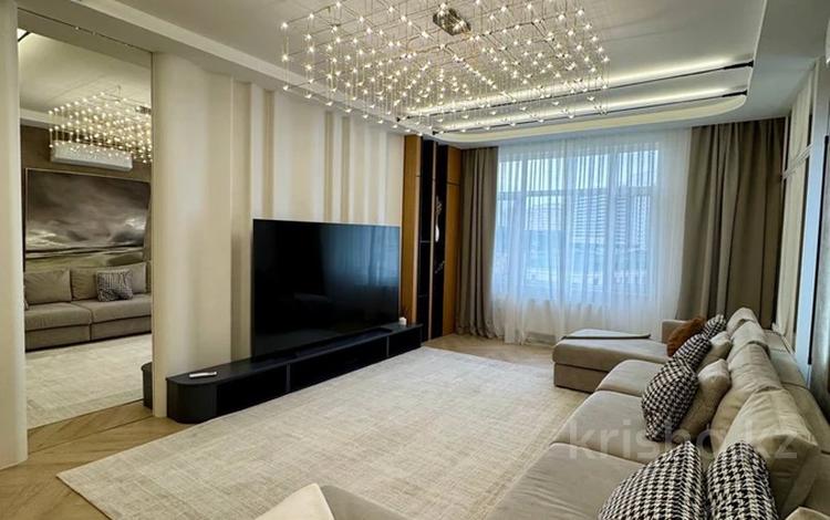 6-комнатная квартира · 195 м² · 10 этаж, Шамши Калдаяков за 280 млн ₸ в Астане, Сарайшык р-н — фото 2