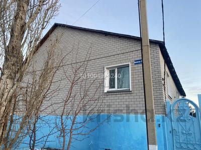 Отдельный дом · 4 комнаты · 200 м² · 16 сот., Проезд Д — Радиозавод за 100 млн 〒 в Павлодаре