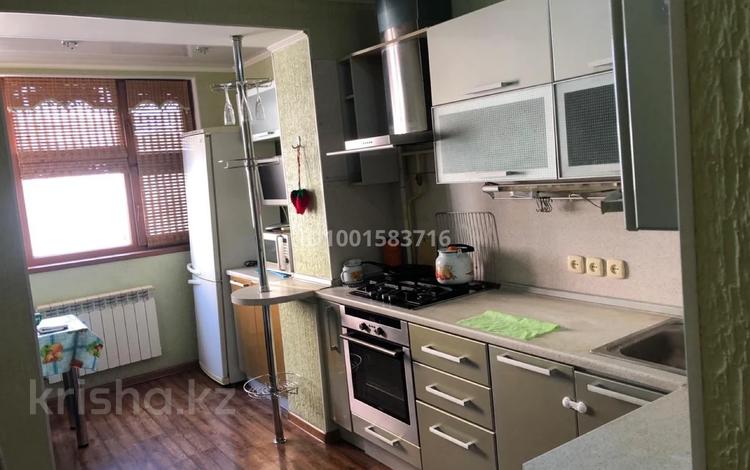 2-бөлмелі пәтер · 57.2 м² · 4/5 қабат, 13-ш/а. 46 — 17 мкр, 15 мкр, 13 мкр, бағасы: 150 000 ₸ в Актау, 13-й мкр — фото 2