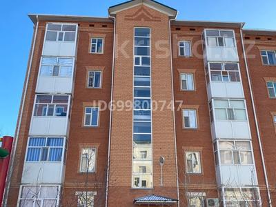 Продажа квартир в Кызылординской обл.: 3-комнатная квартира · 71.7 м² · 5/5 этаж, Бейбарыс Султан 7Б — Ақмешітке қарама-қарсы дом за 17 млн 〒 3-комнатная квартира · 71.7 м² · 5/5 этаж, Бейбарыс Султан 7Б — Ақмешітке қарама-қарсы дом за 17 млн 〒 в