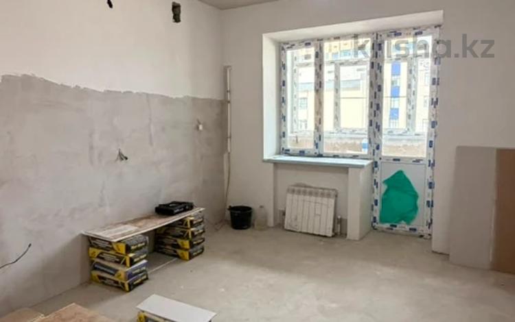 4-бөлмелі пәтер · 121.5 м² · 5/9 қабат, Алтын орда ш/а., бағасы: 47 млн ₸ в Актобе, мкр. Алтын орда — фото 10
