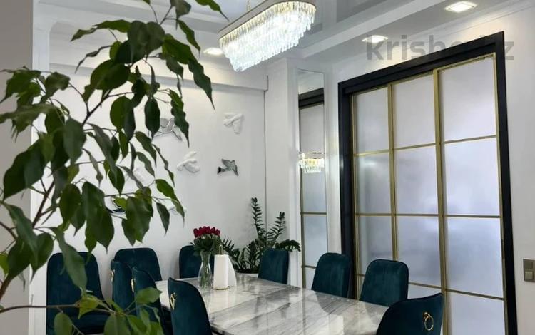 3-бөлмелі пәтер · 106 м² · 9/11 қабат, 18А ш/а, 18 мкр 5, бағасы: 48.5 млн ₸ в Актау, 18А мкр — фото 7