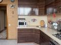 3-комнатная квартира · 70 м² · 6/9 этаж, мкр Аксай-4 75 за 75 млн ₸ в Алматы, Ауэзовский р-н — фото 2