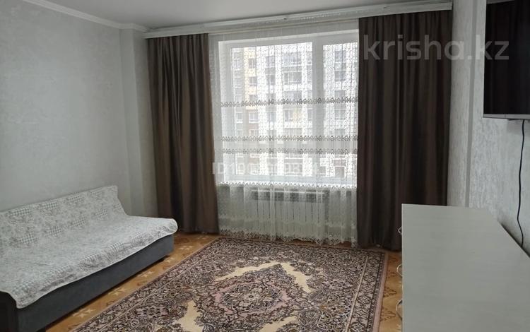 1-комнатная квартира · 42 м² · 5/10 этаж, Жумекен Нажимиденов 64 за 250 000 ₸ в Астане, Алматы р-н — фото 2