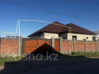 Жеке үй · 5 бөлме · 200 м² · 9 жүзд., Суйнбай 9, бағасы: 35 млн ₸ в Байкент