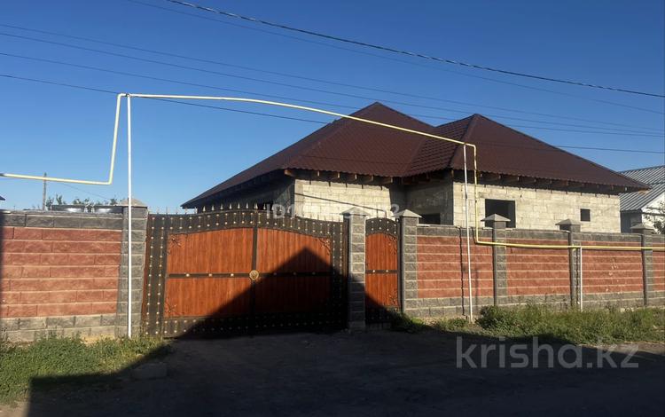 Жеке үй · 5 бөлме · 200 м² · 9 жүзд., Суйнбай 9, бағасы: 35 млн ₸ в Байкент — фото 2