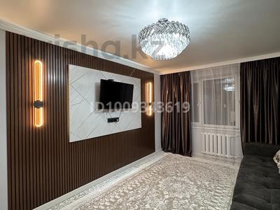 2-бөлмелі пәтер · 45 м² · 1/5 қабат, мкр Акбулак 19, бағасы: 16 000 〒 в Таразе