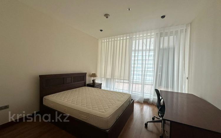 4-бөлмелі пәтер · 200 м² · 10/22 қабат, Аль-Фараби 77/3, бағасы: 2.3 млн ₸ в Алматы, Бостандыкский р-н — фото 16