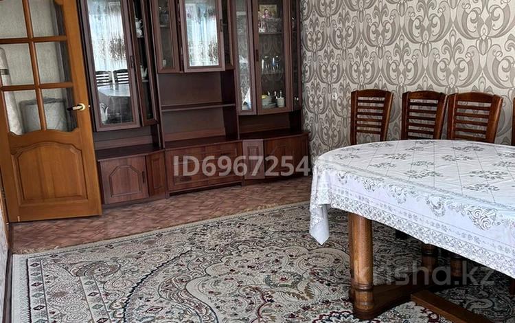 3-комнатная квартира · 64 м² · 3/5 этаж, Абулхаир хана 155/1 за 17.3 млн ₸ в Уральске — фото 2