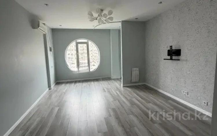 1-бөлмелі пәтер · 41.4 м² · 15/18 қабат, Навои — Торайгырова, бағасы: 38 млн ₸ в Алматы, Бостандыкский р-н — фото 6