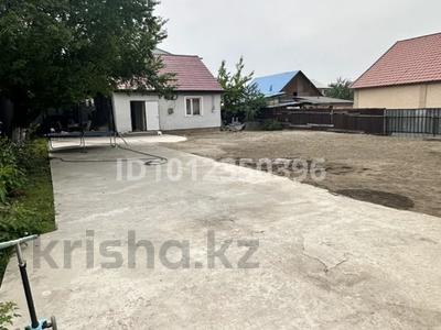 Жеке үй · 2 бөлме · 53.9 м² · 6 сот., мкр Алтын Бесик — Токпанова, бағасы: 800 000 ₸ в Алматы, Ауэзовский р-н