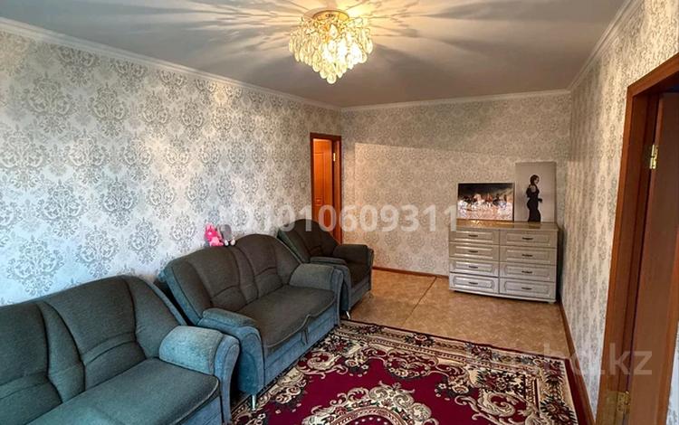 3-бөлмелі пәтер · 60 м² · 3/5 қабат, 8-й микрорайон, 8-й микрорайон 14, бағасы: 25 млн ₸ в Шымкенте, Туран р-н — фото 2