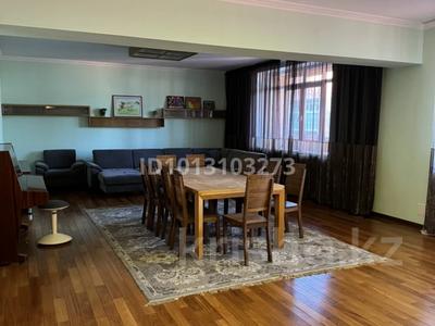 6-комнатная квартира · 237 м² · 2/5 этаж, мкр Самал-2 12 — Ленина Аль-фараби за 1.4 млн ₸ в Алматы, Медеуский р-н