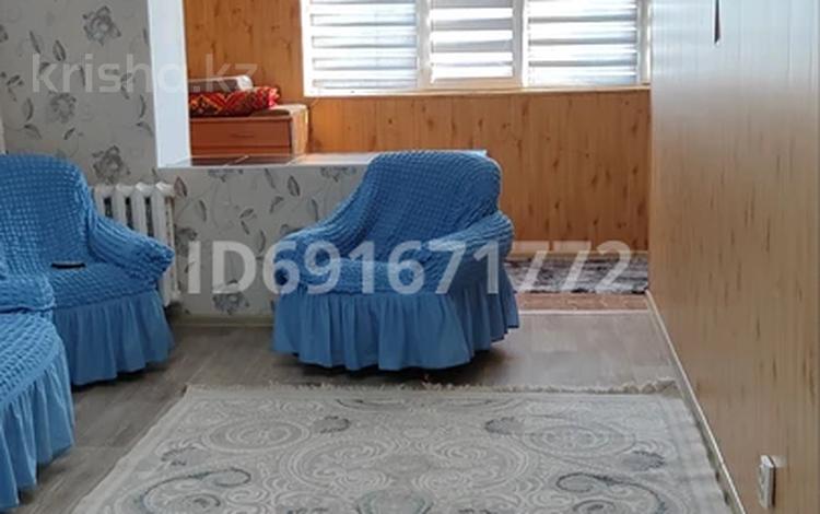 2-комнатная квартира · 60 м² · 5/7 этаж, 7-й мкр 8 за 10 000 ₸ в Актау — фото 2