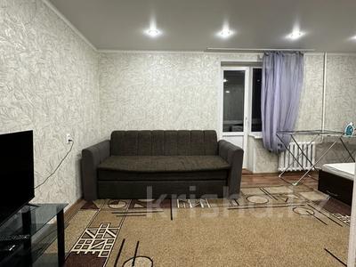 2-комнатная квартира, 44 м², 7/9 этаж, Хименко 2 — 20 микрорайон за 16.8 млн 〒 в Петропавловске