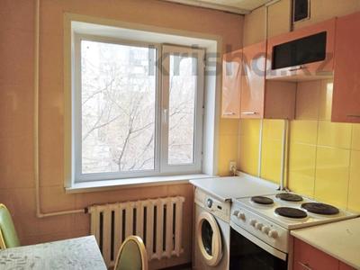 3-комнатная квартира, 69 м², 3/5 этаж, мкр Юго-Восток, мкр Юго-Восток, 30й микрорайон, улица Гапеева 27 за 22 млн 〒 в Караганде, Казыбек би р-н