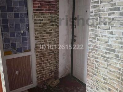 2-комнатная квартира · 41 м² · 1/2 этаж, улица Молдахмет Досаев 43 — Магазин Сарыарка за 8 млн ₸ в Талапкер 