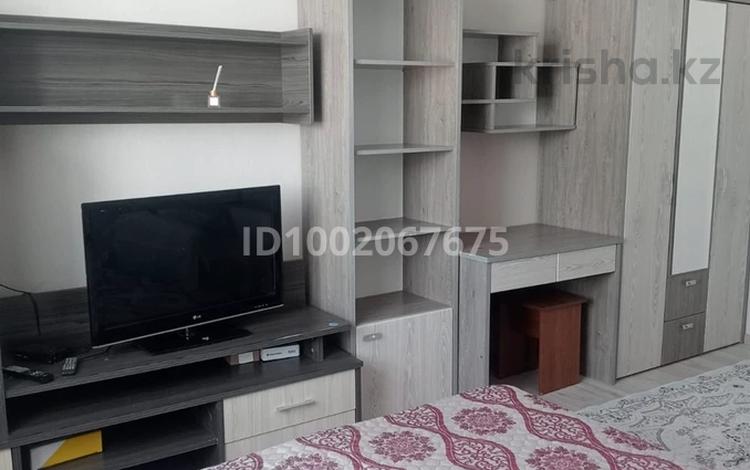 1-комнатная квартира · 40 м² · 1/10 этаж, Каныша Сатпаева 55/5 за 160 000 ₸ в Усть-Каменогорске — фото 13