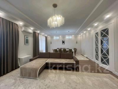 6-комнатная квартира · 316 м², мкр Кунгей за 130 млн 〒 в Караганде, Казыбек би р-н