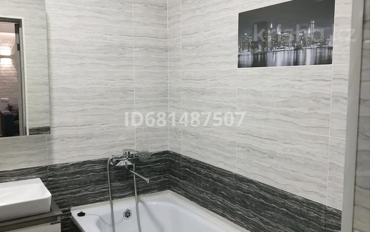 1-комнатная квартира · 43 м² · 3/10 этаж, мкр Шугыла, Жунисова 10/1 за 200 000 ₸ в Алматы, Наурызбайский р-н — фото 2