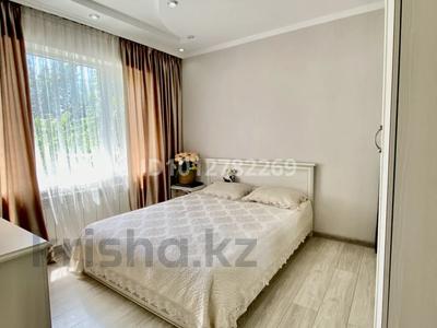 2-комнатная квартира · 63 м² · 4/5 этаж, 12-й микрорайон, Уалиханова 213а за 30 млн 〒 в Шымкенте, Енбекшинский р-н