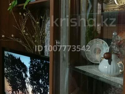 3-комнатная квартира · 70 м² · 6/9 этаж, мкр Юго-Восток, Мкр Юго-Восток, 30й микрорайон 1 за 350 000 ₸ в Караганде, Казыбек би р-н