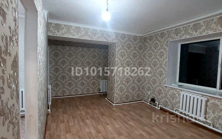 2-комнатная квартира · 43 м² · 1 этаж, Ул.Мичурина 35 за 6.5 млн ₸ в Актобе — фото 2