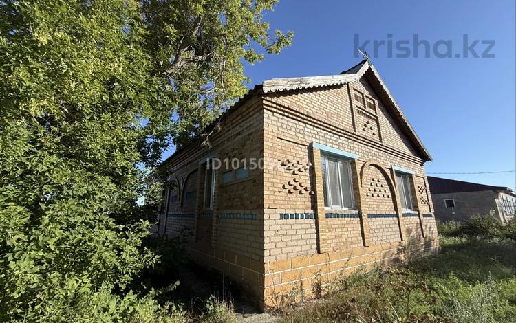Отдельный дом · 4 комнаты · 100 м² · 8 сот., Женис 6А — Школа за 6 млн ₸ в Бирсуат — фото 2