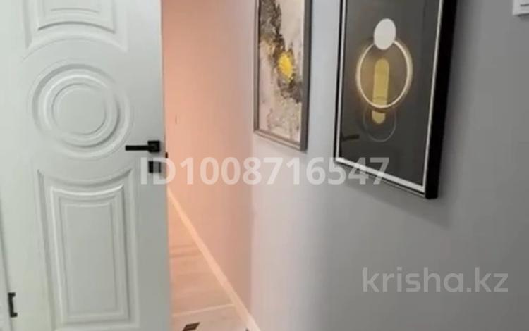 3-бөлмелі пәтер · 55 м² · 2/4 қабат, Ниеткалиева 10 — Койгельды, бағасы: 170 000 ₸ в Таразе — фото 2