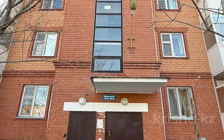 3-бөлмелі пәтер · 75 м² · 4/5 қабат, Орынбор 50В, бағасы: 23.8 млн ₸ в  — фото 2