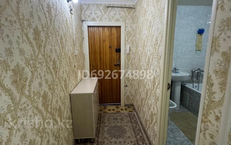 3-комнатная квартира · 75 м² · 3/5 этаж, 11-й микрорайон, 11-й микрорайон 114А — 11 мкр 114А за 170 000 〒 в Шымкенте, Енбекшинский р-н — фото 12