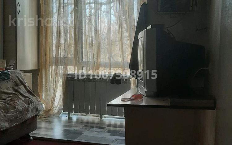 1-бөлмелі пәтер · 32 м² · 3/3 қабат, Айбергенова 3, бағасы: 13.2 млн ₸ в Шымкенте, Аль-Фарабийский р-н — фото 2