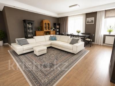 3-бөлмелі пәтер · 130 м² · 9/18 қабат, Шевченко — Муканова, бағасы: 110 млн ₸ в Алматы, Алмалинский р-н