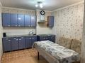 2-комнатная квартира · 60 м² · 4/12 этаж, мкр Жетысу-3 50 за 15 000 ₸ в Алматы, Ауэзовский р-н — фото 2